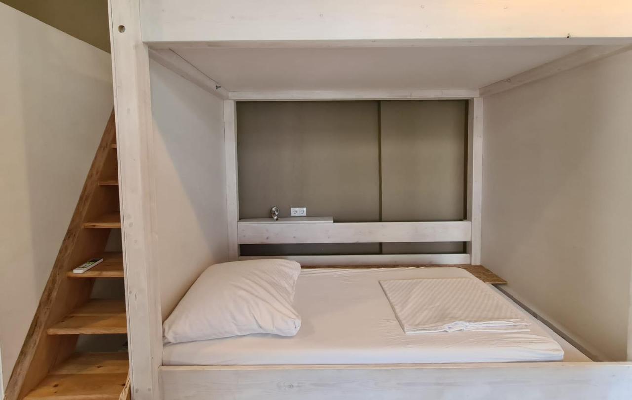 Jetpak Alternative Eco Hostel Thessaloniki Exterior foto